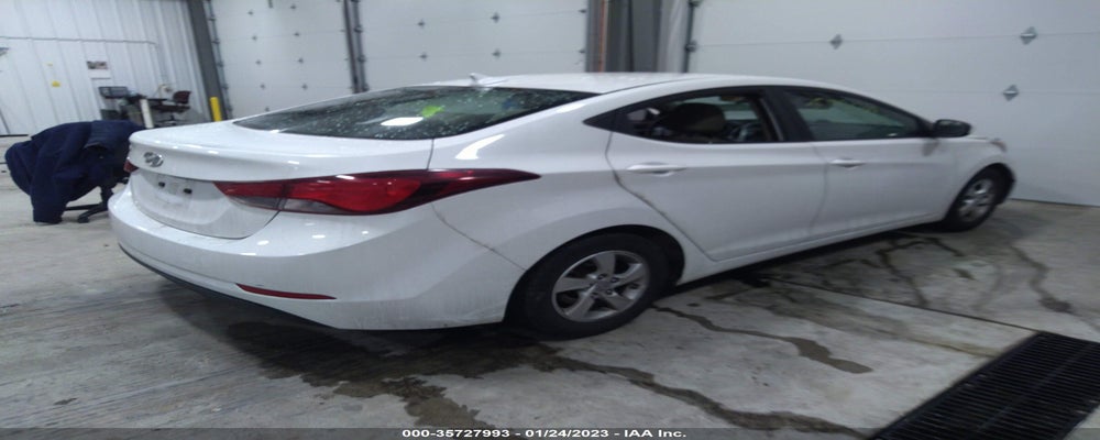 5NPDH4AE9FH562759 2015 HYUNDAI ELANTRA photo no. 4