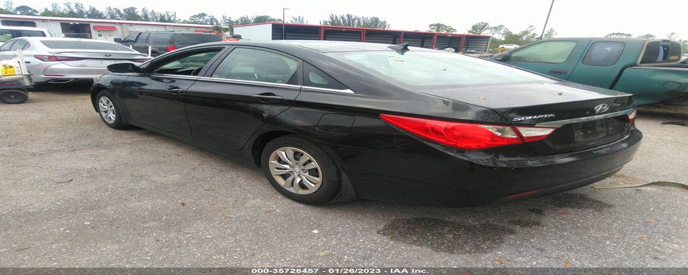 5NPEB4AC2BH229821 2011 HYUNDAI SONATA photo no. 3