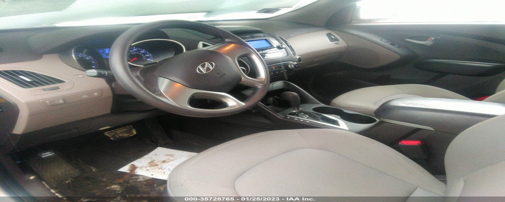 KM8JT3AB9BU159930 2011 HYUNDAI TUCSON photo no. 5