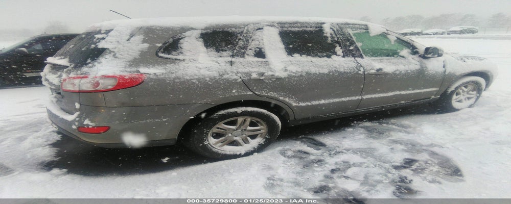 5XYZG3AB9BG007174 2011 HYUNDAI SANTA FE photo no. 4