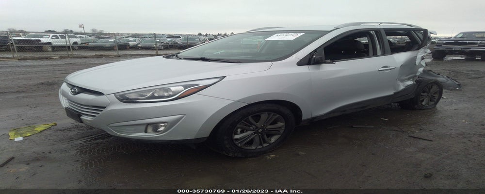 KM8JUCAG0FU974743 2015 HYUNDAI TUCSON photo no. 2