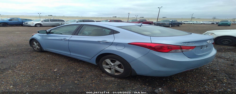 KMHDH4AE6DU728413 2013 HYUNDAI ELANTRA photo no. 3