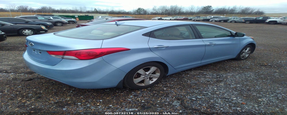KMHDH4AE6DU728413 2013 HYUNDAI ELANTRA photo no. 4