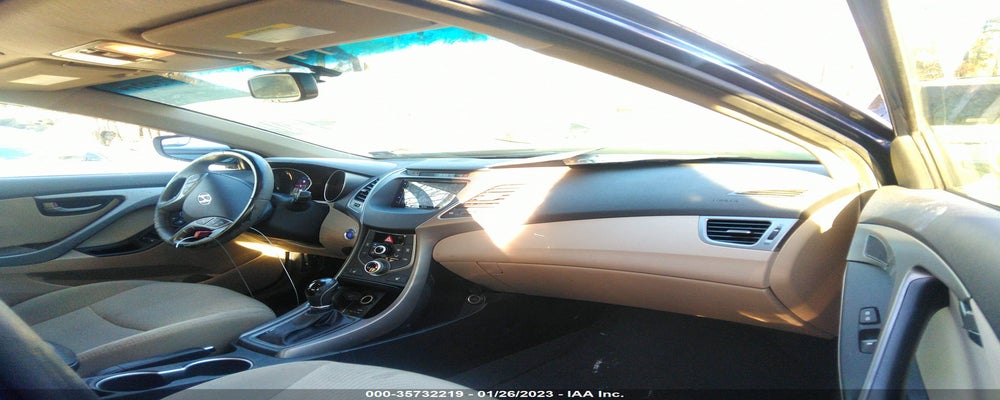 5NPDH4AE7GH782323 2016 HYUNDAI ELANTRA photo no. 5