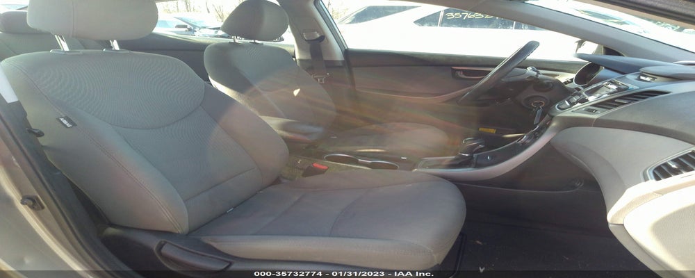 5NPDH4AEXEH526075 2014 HYUNDAI ELANTRA photo no. 5