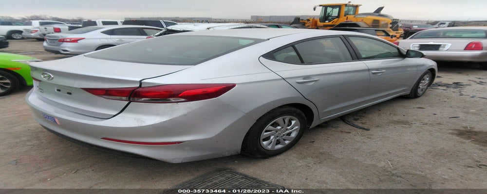 5NPD74LF4JH320771 2018 HYUNDAI ELANTRA photo no. 4