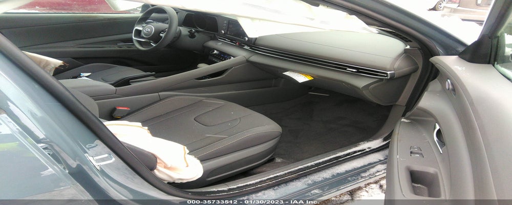 KMHLM4AG5PU374820 2023 HYUNDAI ELANTRA photo no. 5