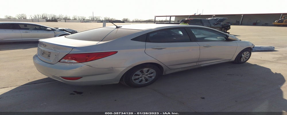 KMHCT4AE1GU990676 2016 HYUNDAI ACCENT photo no. 4