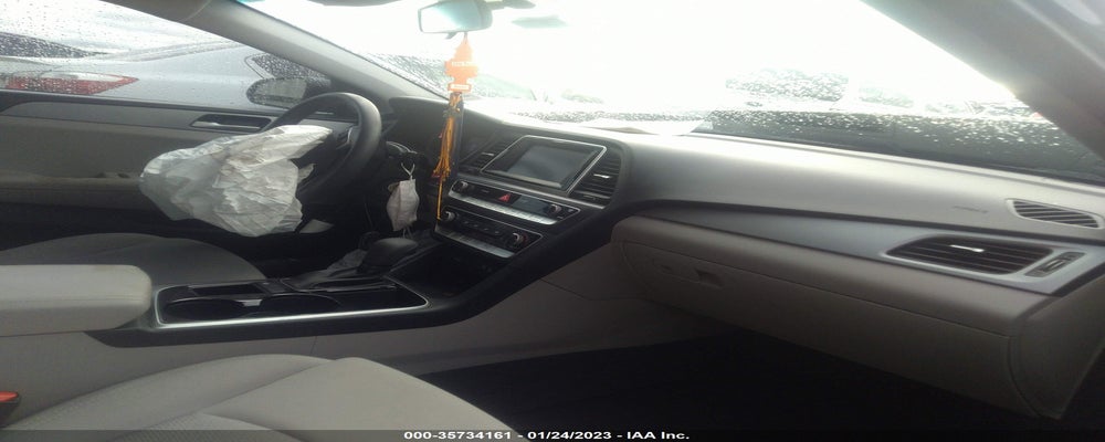 5NPE24AF8KH788011 2019 HYUNDAI SONATA photo no. 5