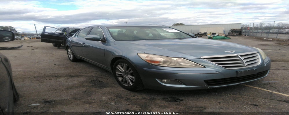 KMHGC4DF8AU093125 2010 HYUNDAI GENESIS photo no. 8