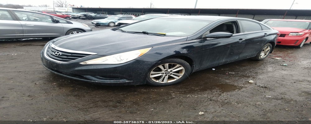 5NPEB4AC2BH289307 2011 HYUNDAI SONATA photo no. 2