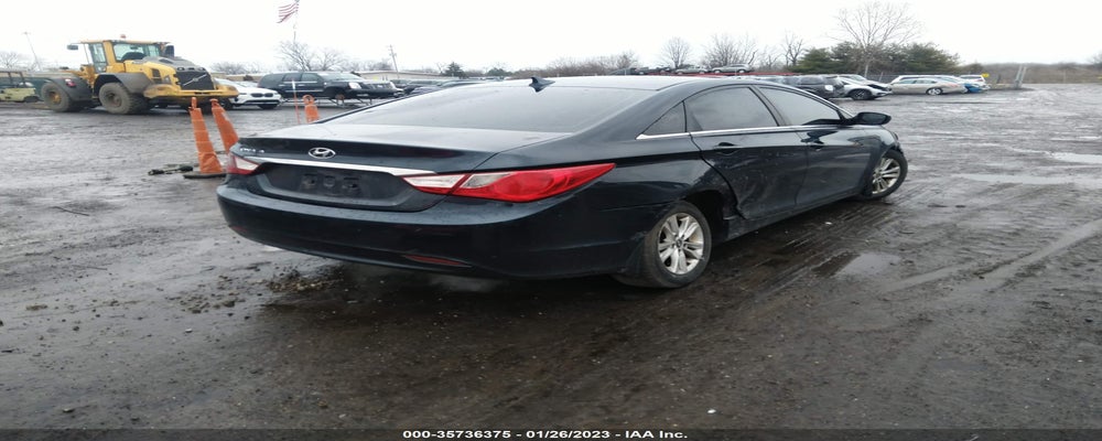 5NPEB4AC2BH289307 2011 HYUNDAI SONATA photo no. 4