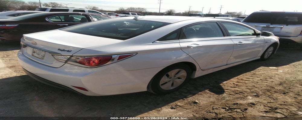 KMHEC4A48DA064613 2013 HYUNDAI SONATA HYBRID photo no. 4