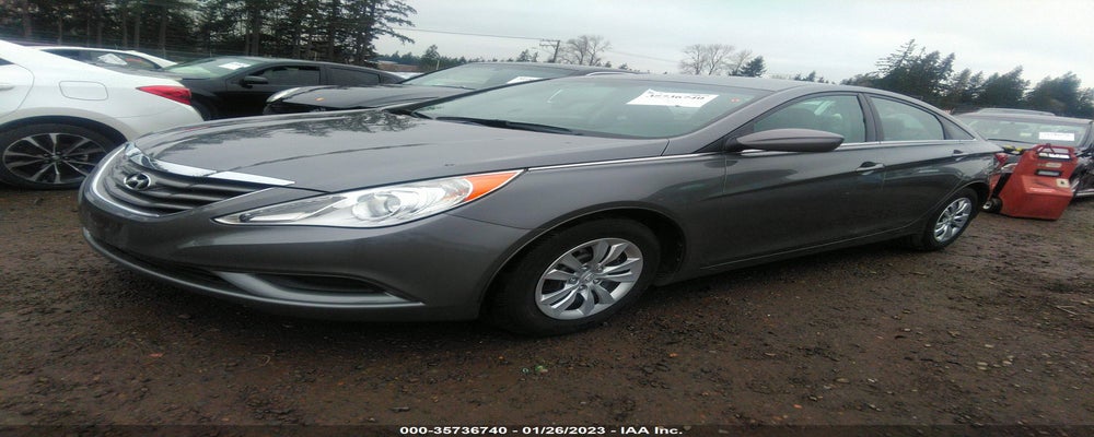5NPEB4AC6BH067420 2011 HYUNDAI SONATA photo no. 2