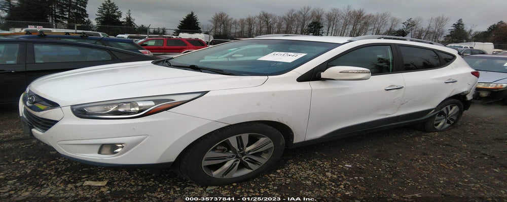 KM8JU3AG4FU974731 2015 HYUNDAI TUCSON photo no. 2
