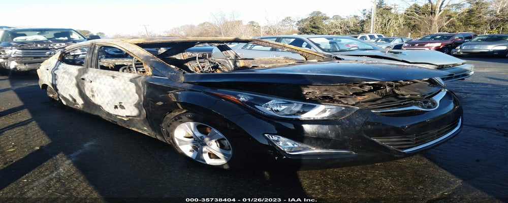 5NPDH4AE9GH715285 2016 HYUNDAI ELANTRA photo no. 8