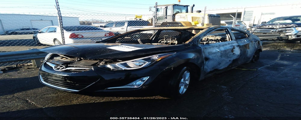 5NPDH4AE9GH715285 2016 HYUNDAI ELANTRA photo no. 2