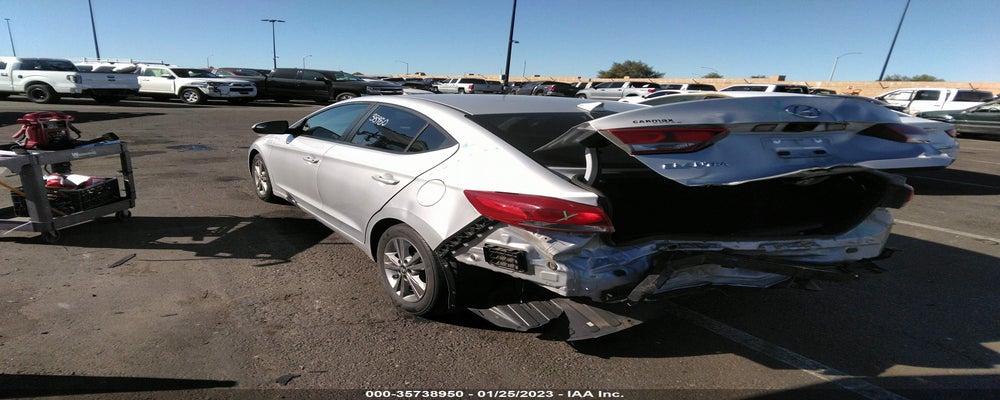 KMHD84LFXHU164549 2017 HYUNDAI ELANTRA photo no. 3