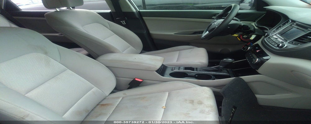 KM8J23A43HU300441 2017 HYUNDAI TUCSON photo no. 5
