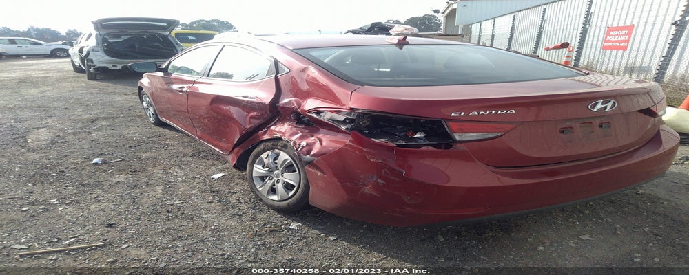 KMHDH4AE7GU621438 2016 HYUNDAI ELANTRA photo no. 3
