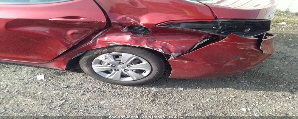 KMHDH4AE7GU621438 2016 HYUNDAI ELANTRA photo no. 6