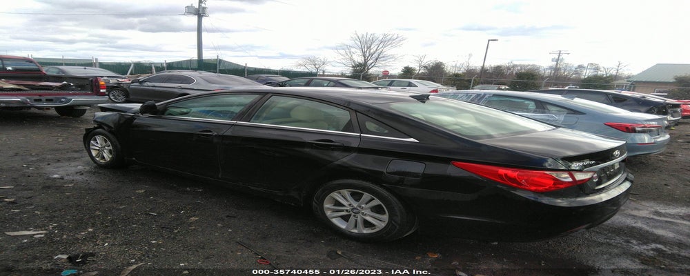 5NPEB4AC8DH537093 2013 HYUNDAI SONATA photo no. 3