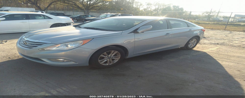 5NPEB4AC7DH537246 2013 HYUNDAI SONATA photo no. 2