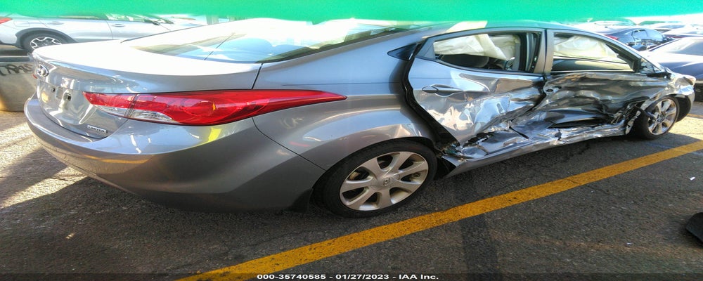 KMHDH4AE9DU678901 2013 HYUNDAI ELANTRA photo no. 4