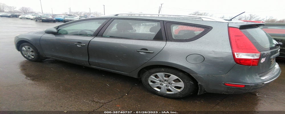 KMHDC8AE1BU090283 2011 HYUNDAI ELANTRA TOURING photo no. 3
