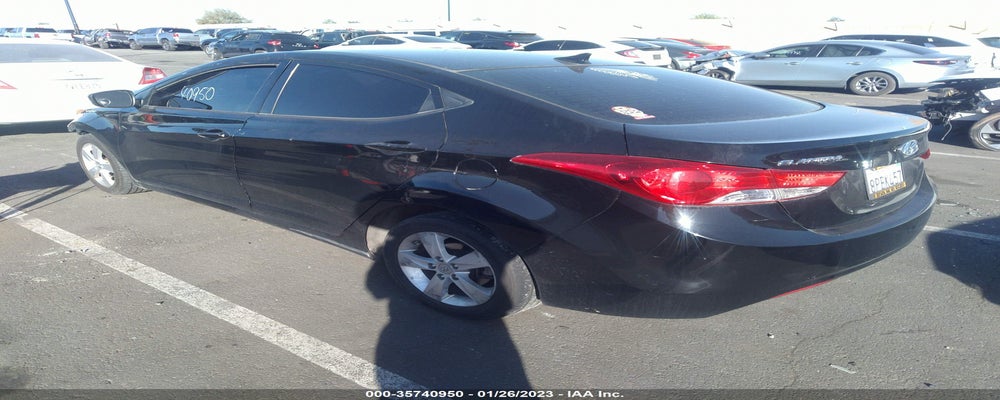 5NPDH4AE8DH365594 2013 HYUNDAI ELANTRA photo no. 3