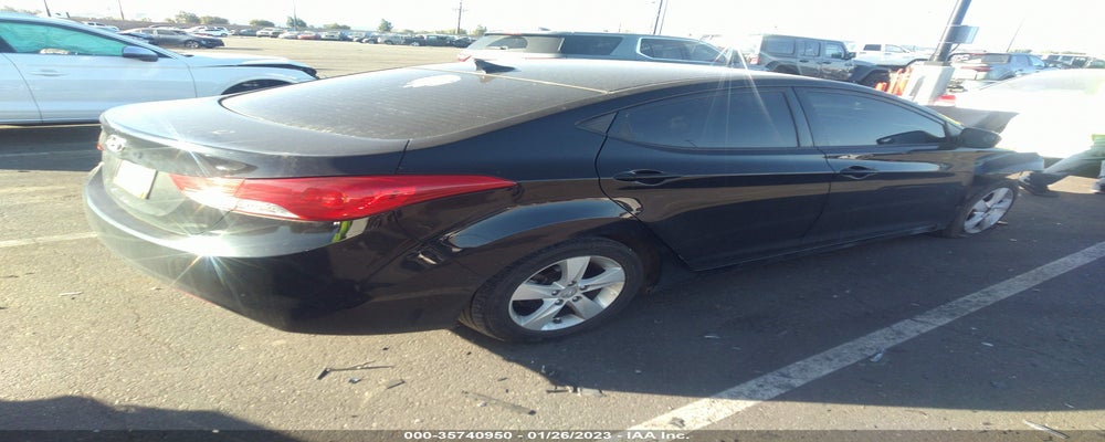 5NPDH4AE8DH365594 2013 HYUNDAI ELANTRA photo no. 4