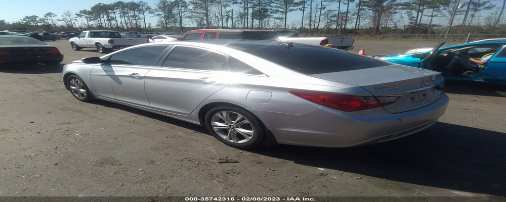 5NPEC4AC6DH638257 2013 HYUNDAI SONATA photo no. 3