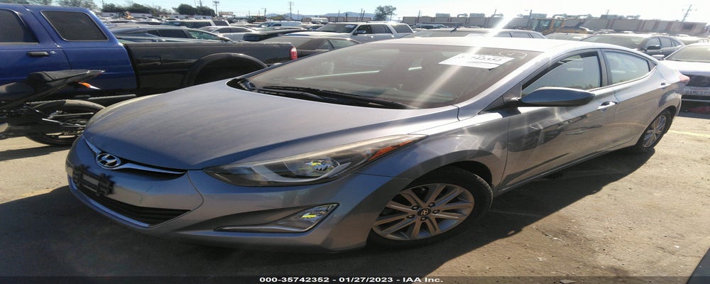 5NPDH4AE2FH638614 2015 HYUNDAI ELANTRA photo no. 2
