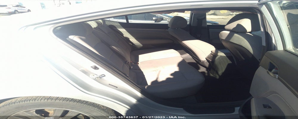 5NPD84LF8JH374832 2018 HYUNDAI ELANTRA photo no. 8