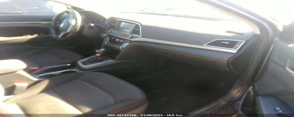 5NPD84LF6JH384985 2018 HYUNDAI ELANTRA photo no. 5