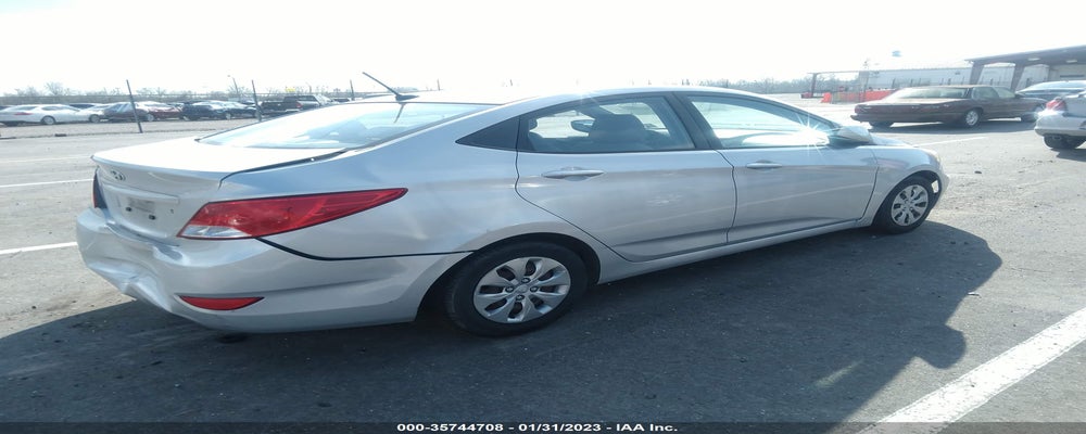 KMHCT4AE3FU860090 2015 HYUNDAI ACCENT photo no. 4