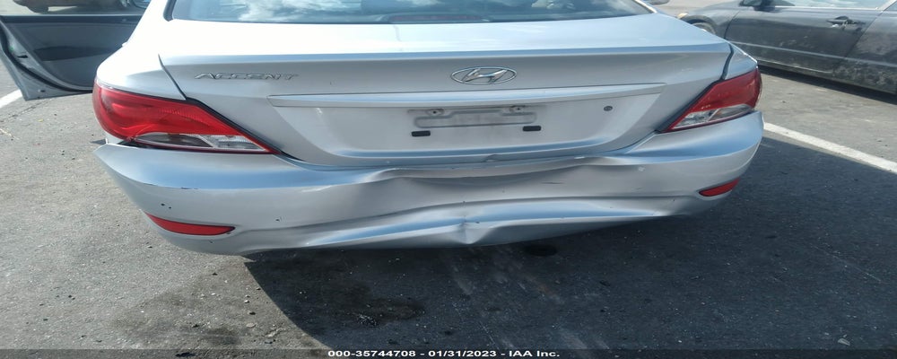KMHCT4AE3FU860090 2015 HYUNDAI ACCENT photo no. 6