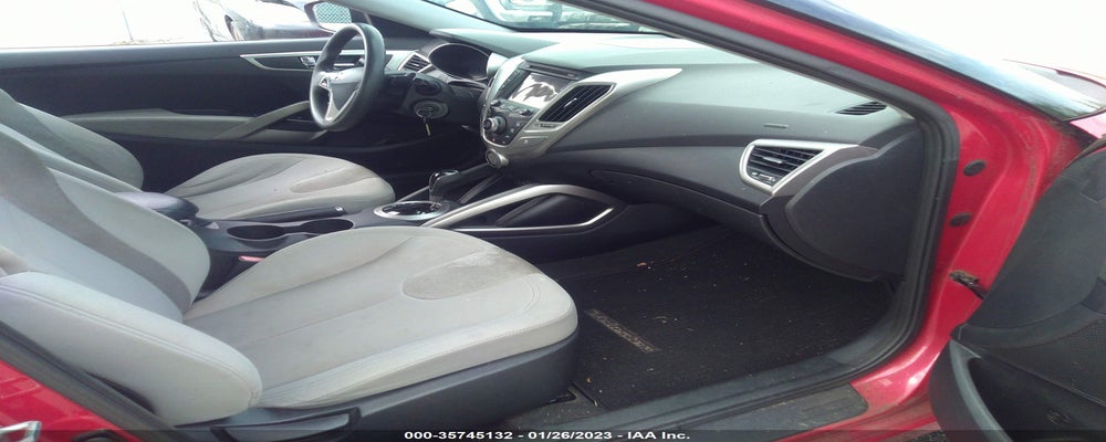 KMHTC6AD3CU036475 2012 HYUNDAI VELOSTER photo no. 5
