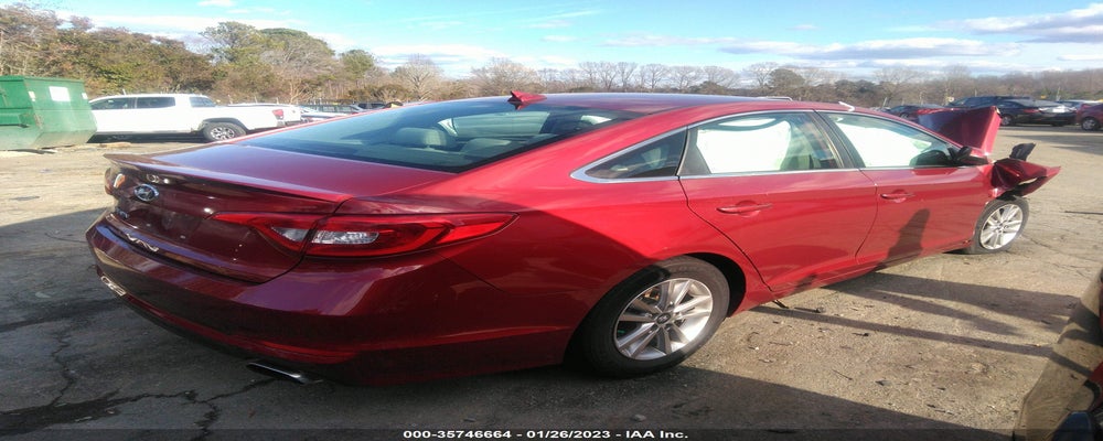 5NPE24AF8FH007400 2015 HYUNDAI SONATA photo no. 4