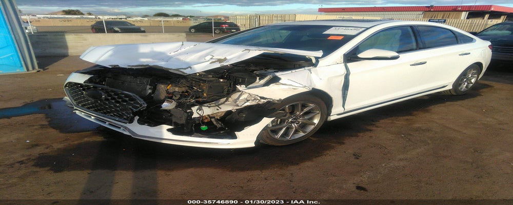5NPE34AB7JH688152 2018 HYUNDAI SONATA photo no. 2