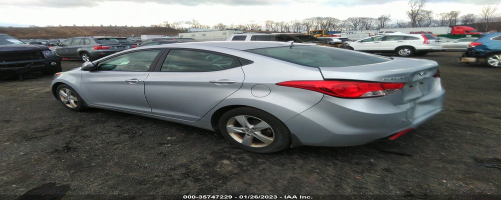 5NPDH4AE8DH421307 2013 HYUNDAI ELANTRA photo no. 3