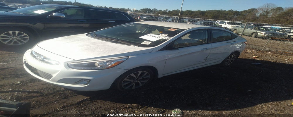 KMHCU4AE2FU926884 2015 HYUNDAI ACCENT photo no. 2