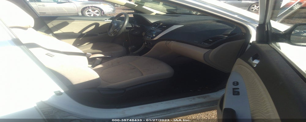 KMHCU4AE2FU926884 2015 HYUNDAI ACCENT photo no. 5