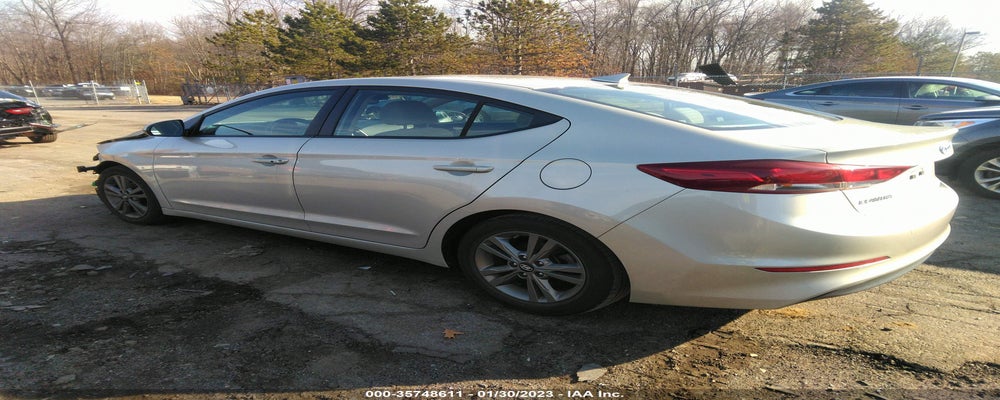 5NPD84LF1JH337749 2018 HYUNDAI ELANTRA photo no. 3