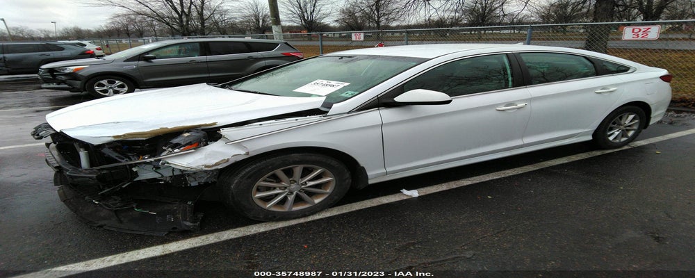 5NPE24AF0KH810941 2019 HYUNDAI SONATA photo no. 2