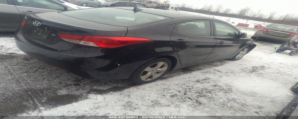 5NPDH4AE0DH384348 2013 HYUNDAI ELANTRA photo no. 4