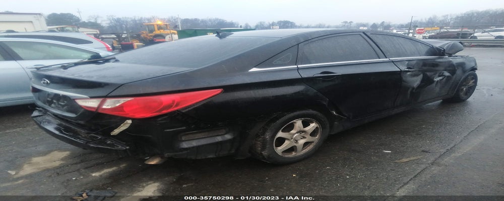 5NPEB4ACXDH694012 2013 HYUNDAI SONATA photo no. 4