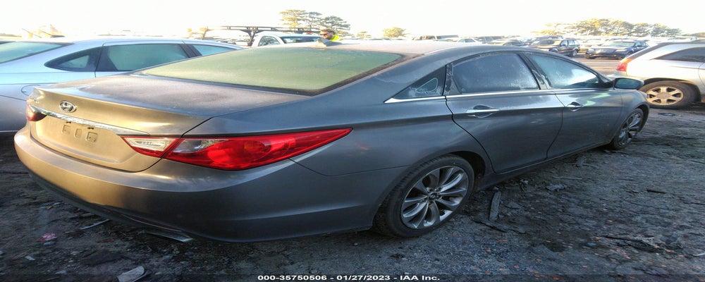 5NPEC4AC4BH278239 2011 HYUNDAI SONATA photo no. 4
