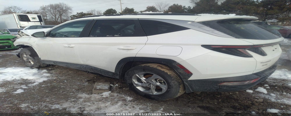5NMJBCAE4NH155555 2022 HYUNDAI TUCSON photo no. 3