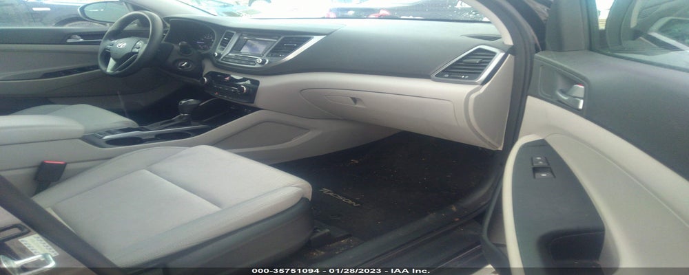 KM8J3CA4XHU260016 2017 HYUNDAI TUCSON photo no. 5